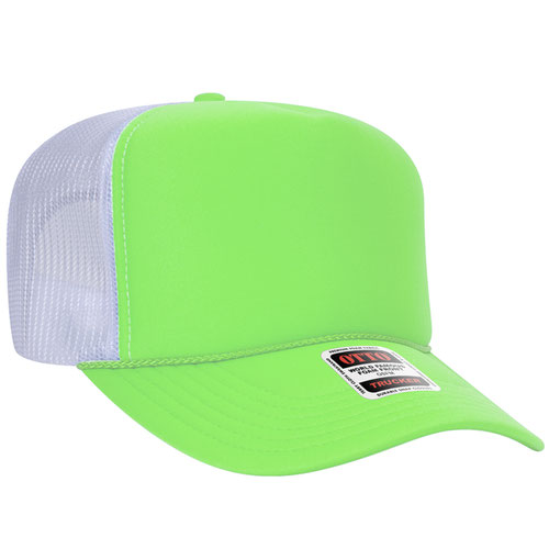 Build Your Own DIY Hat Bar Trucker